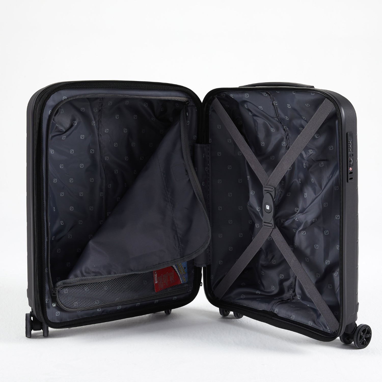 Valija Carry On 20″ Adventure Negra 8 Valija Carry On 20″ Adventure Negra - Imagen 8
