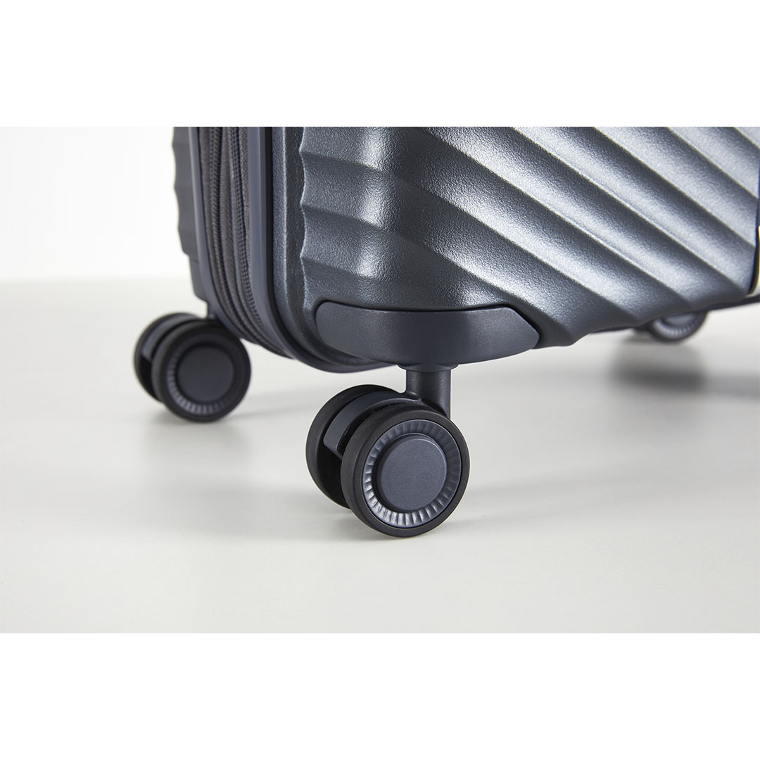 Valija Carry On 20″ Summitcase Dark Grey 14 Valija Carry On 20″ Summitcase Dark Grey - Imagen 14