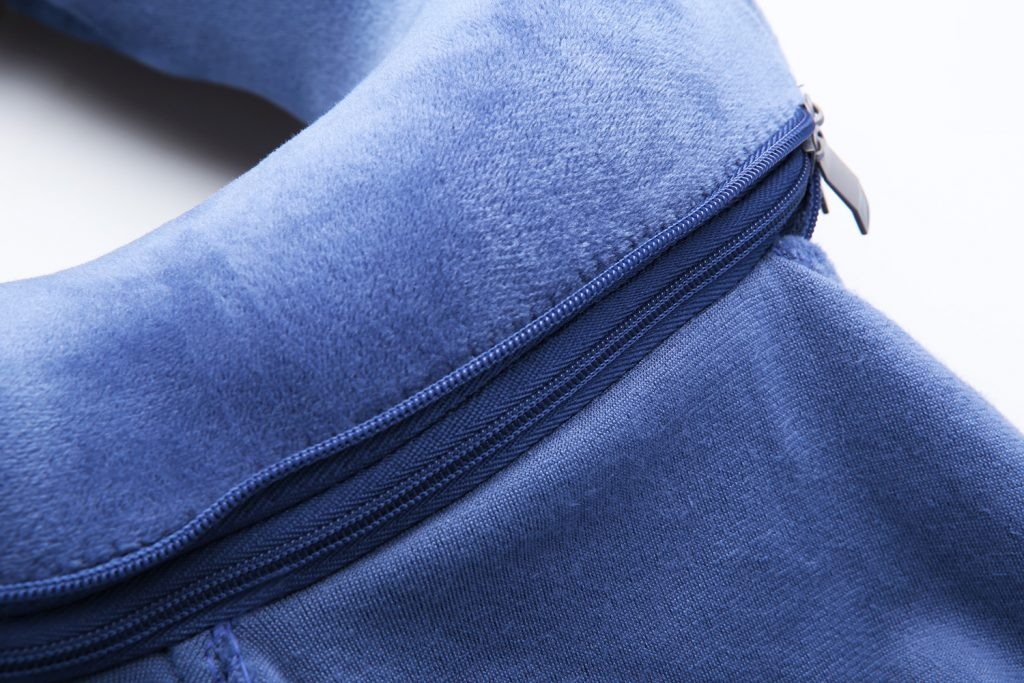 Almohada cervical ergonómica con capucha 5 Almohada cervical ergonómica con capucha - Imagen 5